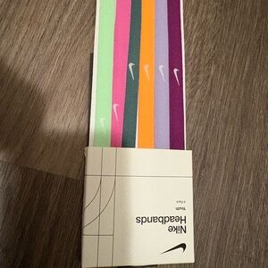 NEW Nike Headbands with grip strip